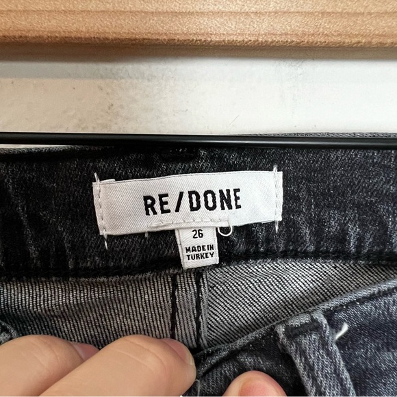 RE/DONE- Originals 70's Stove Pipe in Stoned Noir Raw Hem Black Denim Jeans - Picture 5 of 9